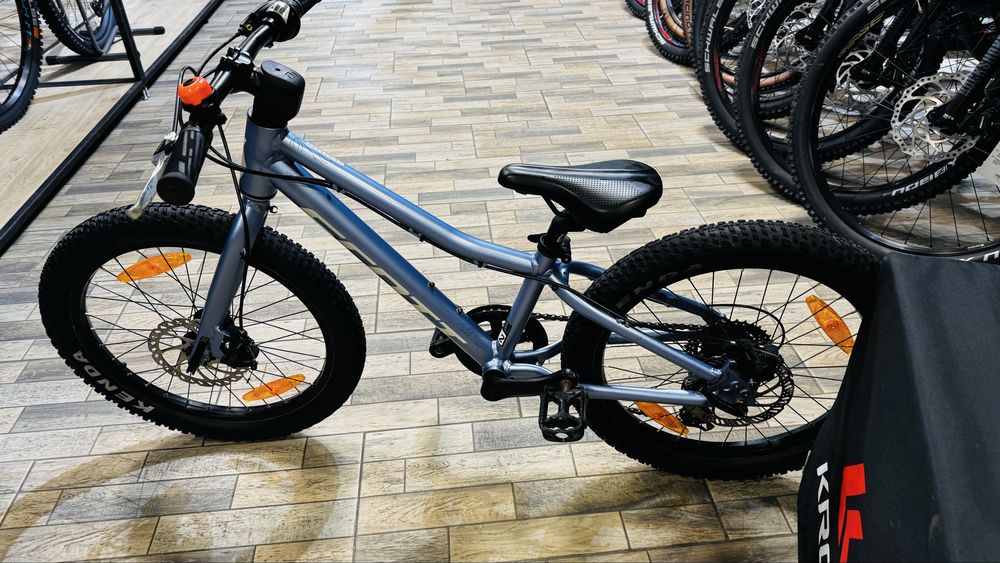 Bicicleta Specialized Riprock Scott Contesa, Shuttle
