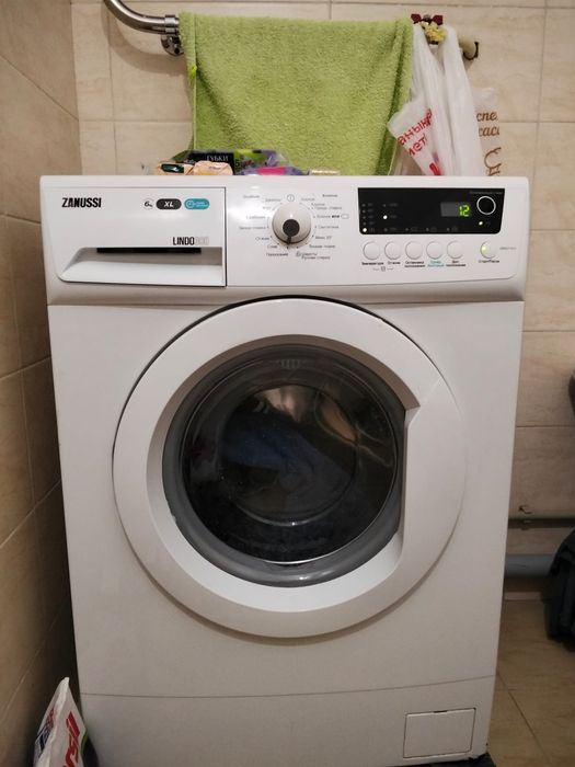 Продаётся стиральная машинка ZANUSSI 6kg XL LINDO300 Цена: 35 тыс тг