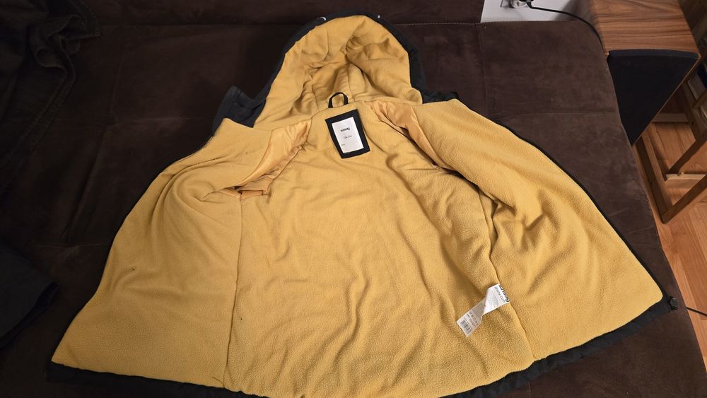 Geaca iarna Sinsay copii marimea 134