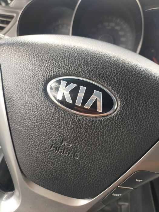 Транспорт легковой