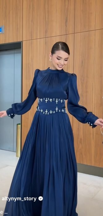 Продам платье KZ Brand