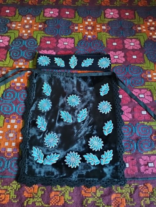 Prestelci (șoarțe ) costum popular