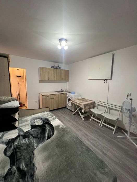 Inchiriez garsoniera zona Magnus - micro 19