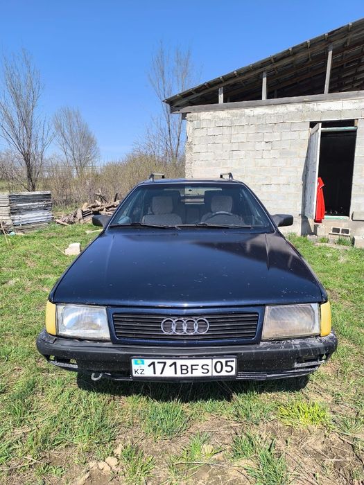 Продам автомобиль АУДИ 100
