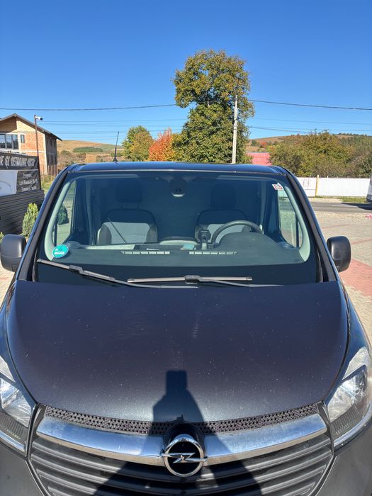 Opel Vivaro Model Lung