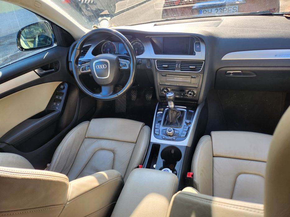 Vând Audi A4 Allroad 2010 – 2.0 TDI 170 CP, quattro, manual