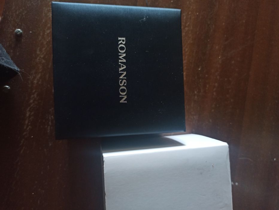 Стильные часы оригинал ROMANSON.новые