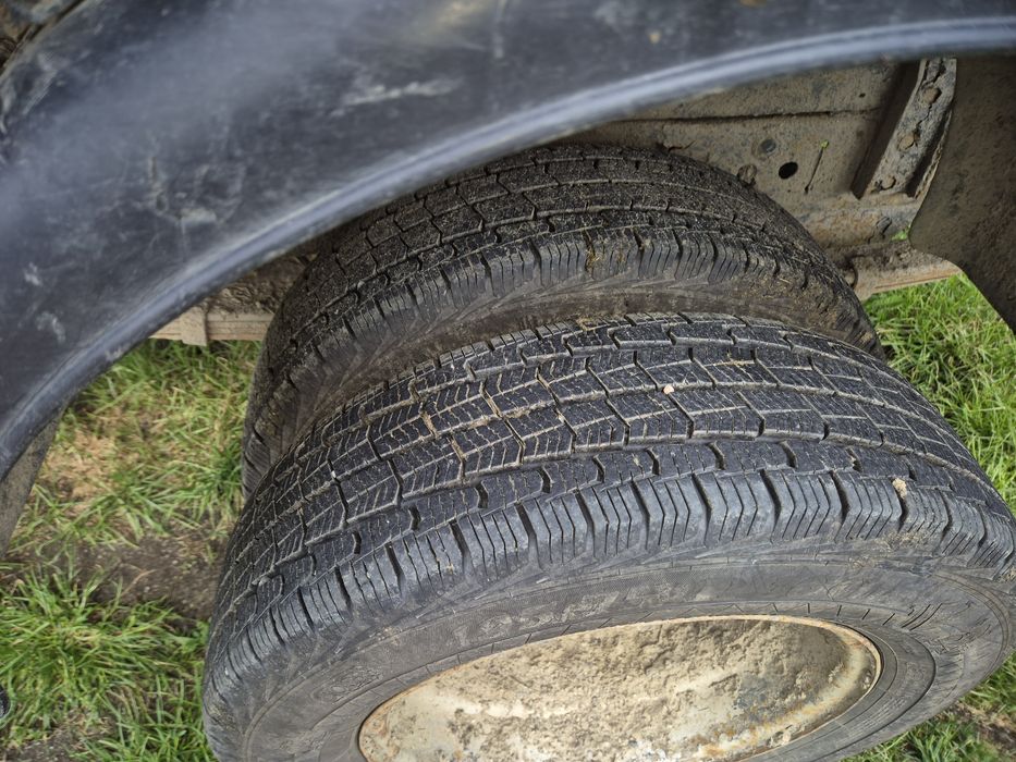 Iveco basculant volan pe dreapta