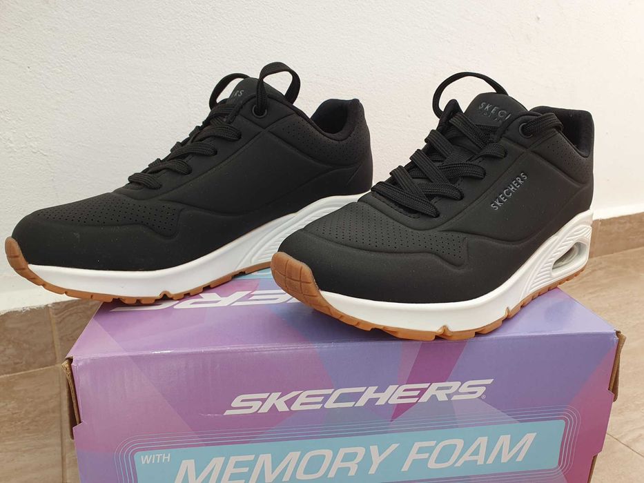 Дамски маратонки SKECHERS