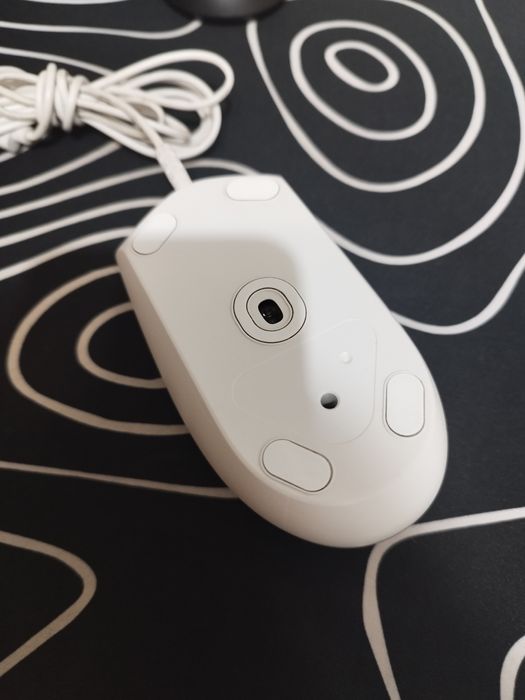 Logitech g102, б/у