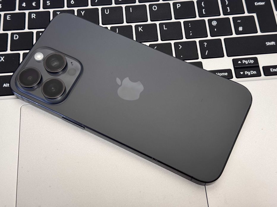 iPhone 15 Pro Max, Black Titanium, 256Gb |Acceptam Schimburi| Cod-G699