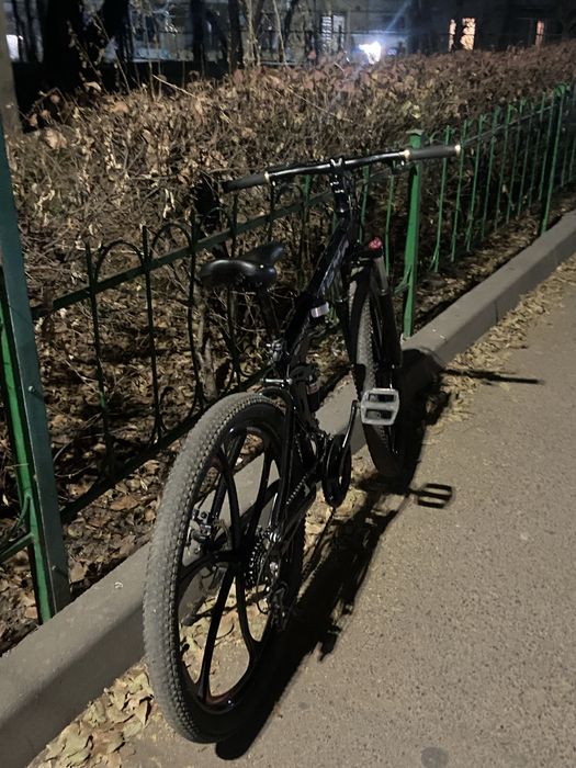 Велосипед BMW