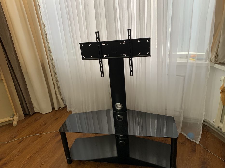 Подставка под ТВ