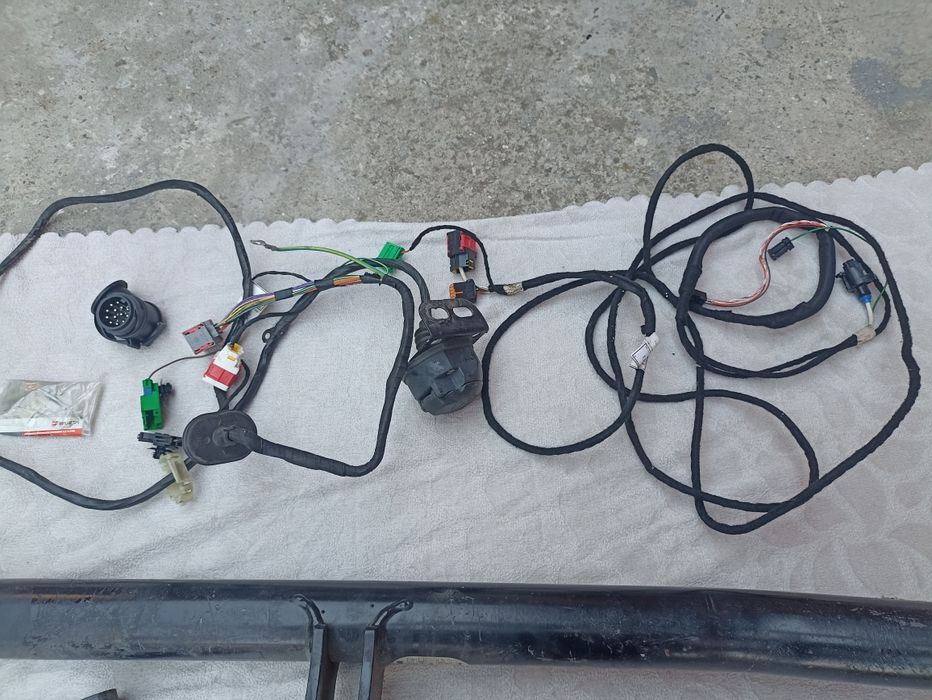 Теглич за Пежо Партнер