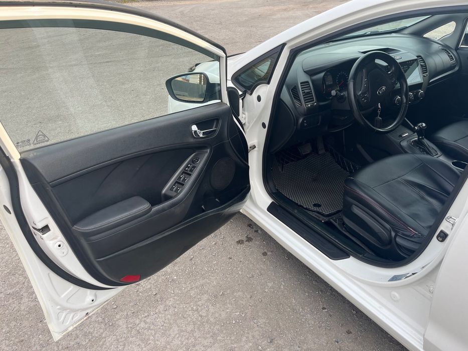 KIA Cerato, 2014 г.в.