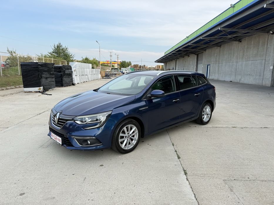 Renault Megane 4 Intens 1.5 dci 110 cp ,fabr. 2017 , Lumini Ambientale , Led , Camera , Multi Sense , Carte Service + Raport Nap !!