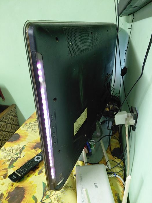 TV plasma și mașină de spălat