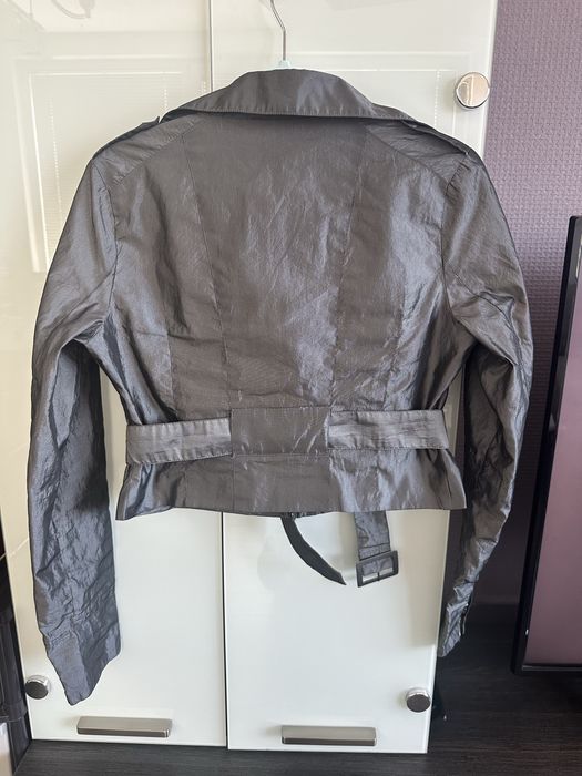 Късо яке с коланче