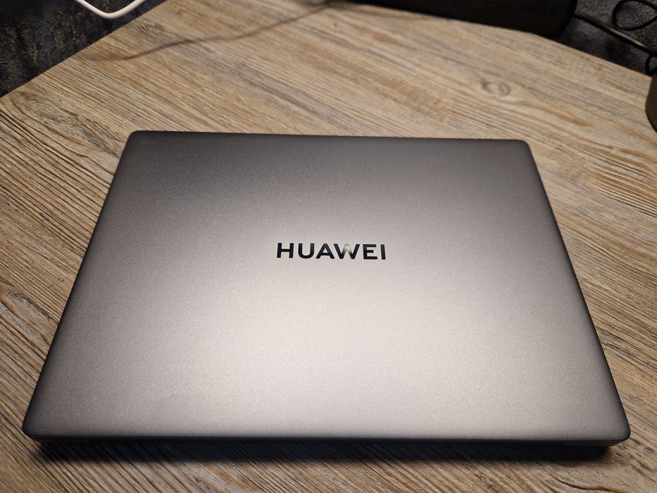 Мощный ультрабук Huawei D14 MDF-X