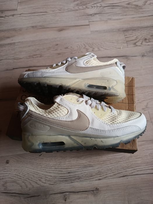 Adidași Nike TerraScape