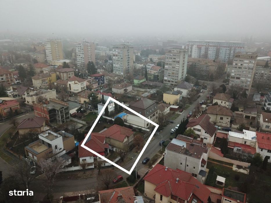 Casa și teren 763mp , Zona Romanilor