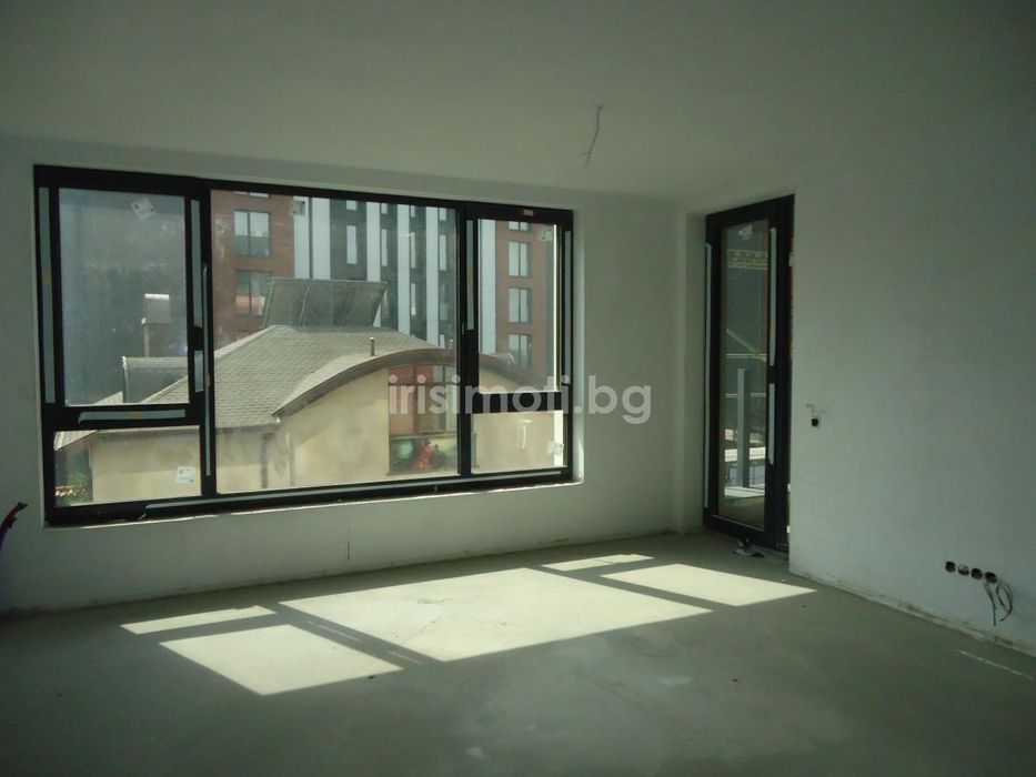 Продава се Тристаен апартамент в София, Кръстова вада - 126 кв.м за 1747 €/кв.м - Снимка #1