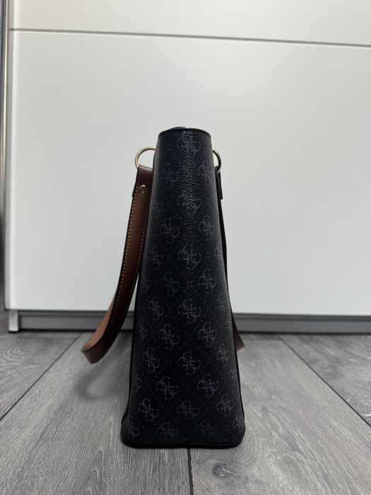 Geanta Guess Neagra PREMIUM defect mic