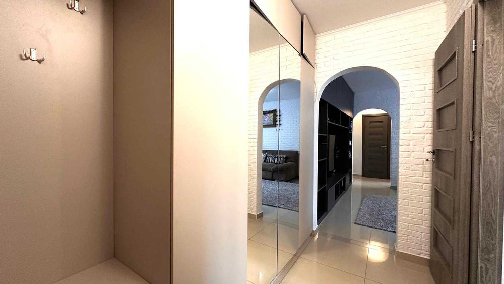 3 camere LACUL MORII – Cetatea de Balta | Etaj 1 | Renovat 2020 | Mobilat