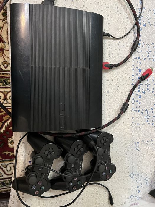 Play station 3super slim 465gb