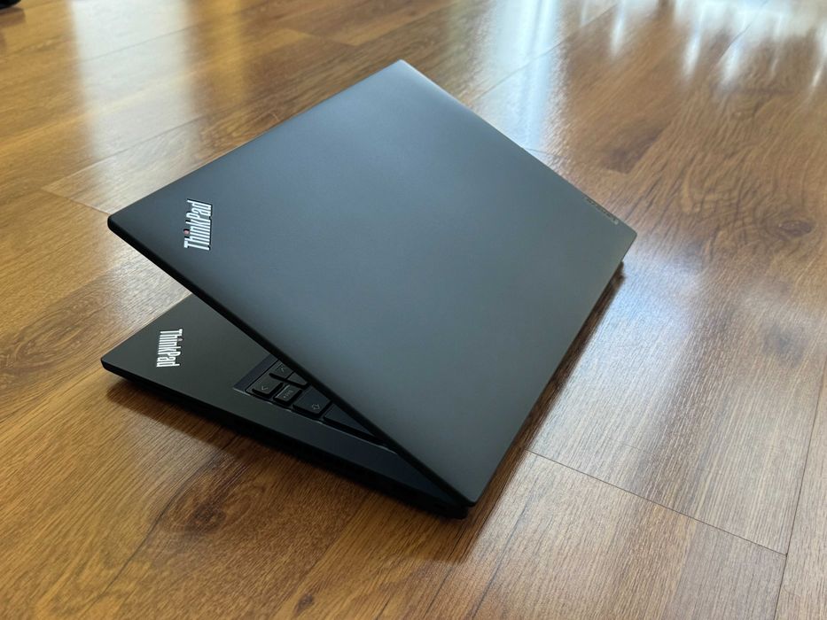 14' TOUCH Full HD+ Ryzen 5 PRO 6650u Lenovo ThinkPad T14 Gen 3 16GB LPDDR5/512GB NVMe/Radeon/Бат 10ч