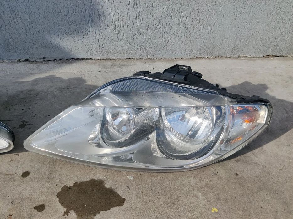 Far faruri halogen stanga / dreapta Seat Exeo 3R1941005E / 3R1941006E