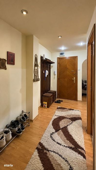 COMISION 0% | 3 camere | Zona Soarelui | Acoperis| Etaj 4/4