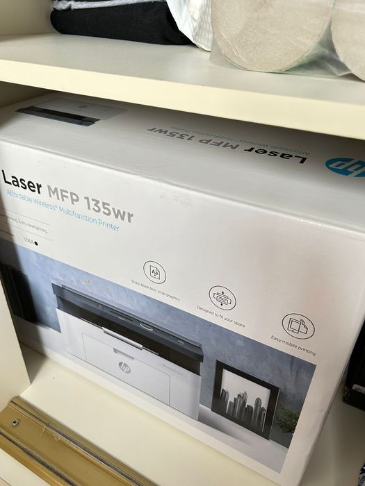 Принтер новый чёрный белый