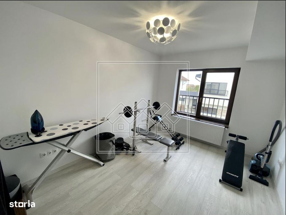 Casa moderna, cu 4 camere si teren de 220 - Selimbar