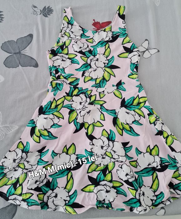 Haine dama, preț negociabil