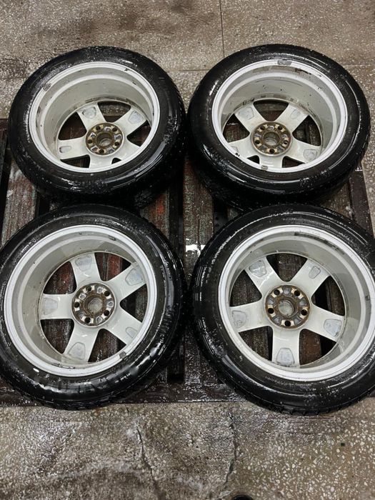 Камри диск  р17  оргинал  идиял с шинами