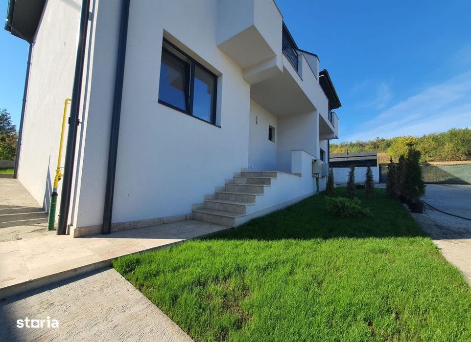 Promotie:duplex 4 camere Bucium-Visani,strada principalaCod:155795