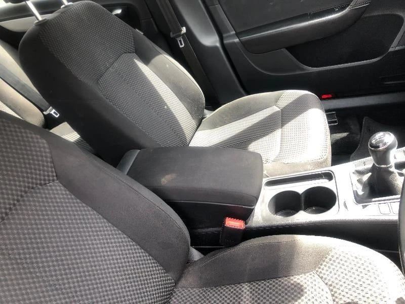 VW Passat B7 R line 1.6TDI 105кс на Части