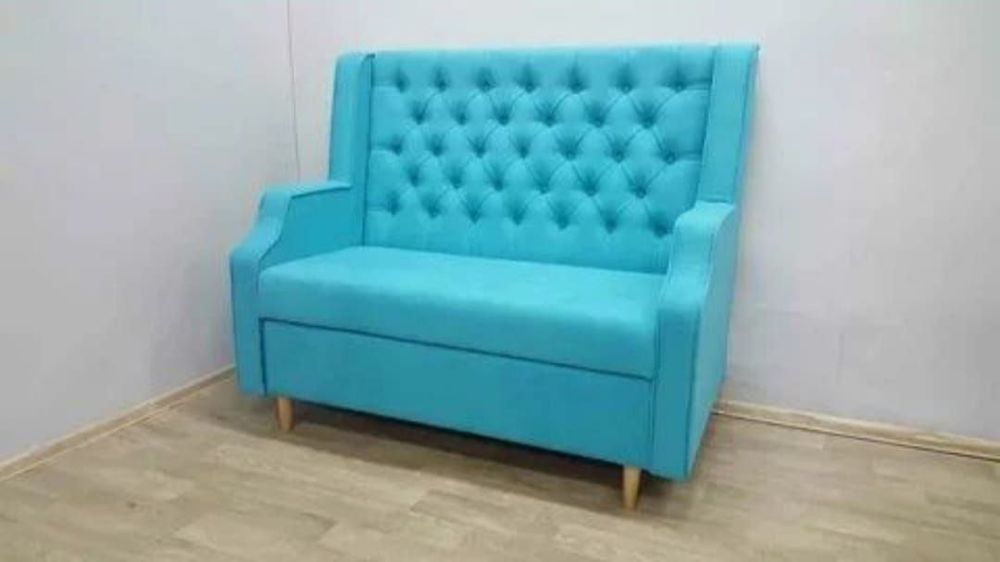 диваны  с подлокодикам для кафе рестаран