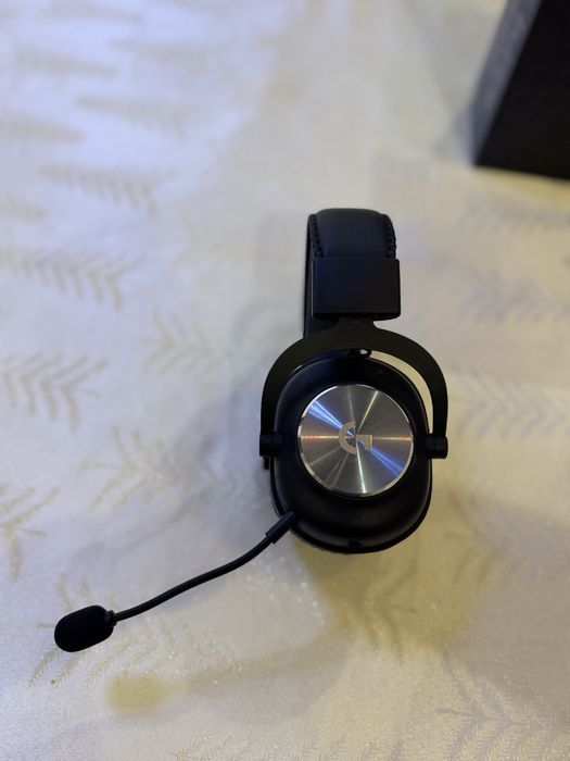 Игровые  Наушники Logitech G Pro