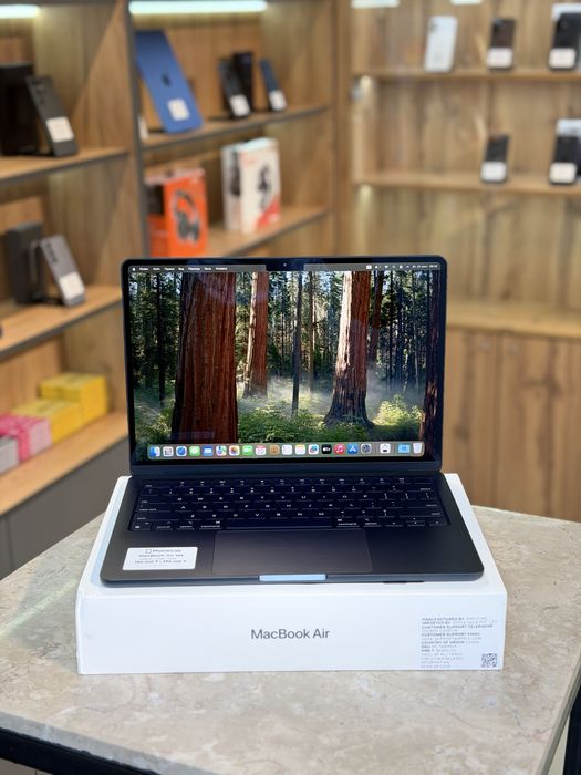 MacBook Air M2 / PhoneLab