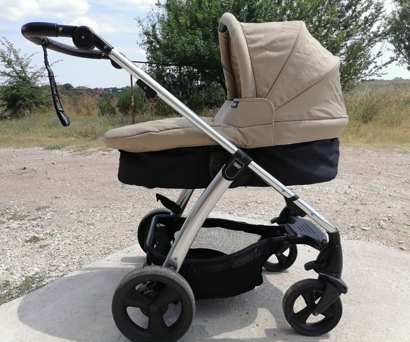 Бебешка/детска комбинирана количка Mamas & Papas Sola 2