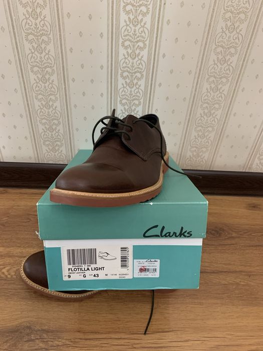 Обувь Clarks Floating Light (eur 43, uk 9)