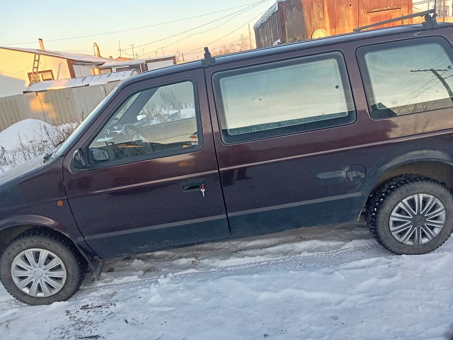 Продам Крайслер вояджер