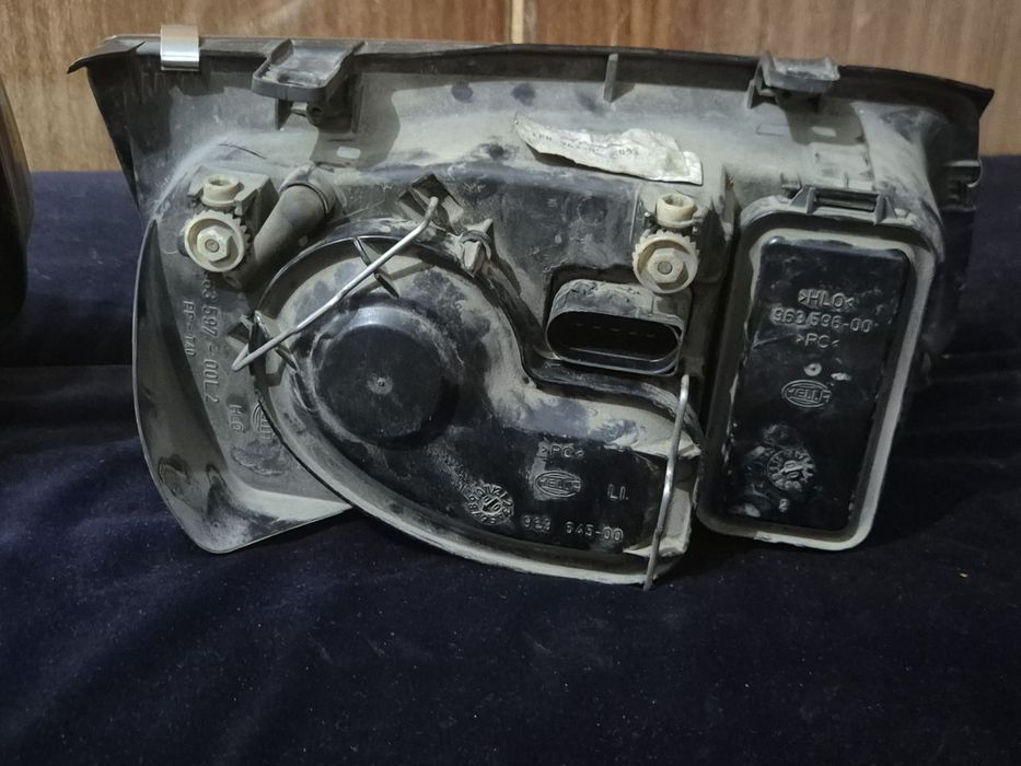 Фарове за VW Bora