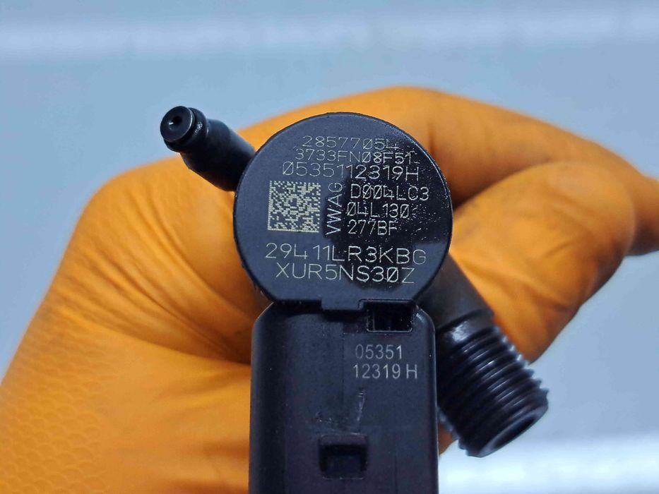 Injector Skoda Octavia 3 Combi (5E5) [Fabr 2012-prezent] Facelift 04L1