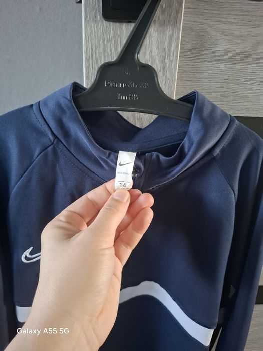 Продам Nike костюм оригинал