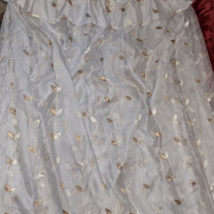 Шторы  для  гостинной