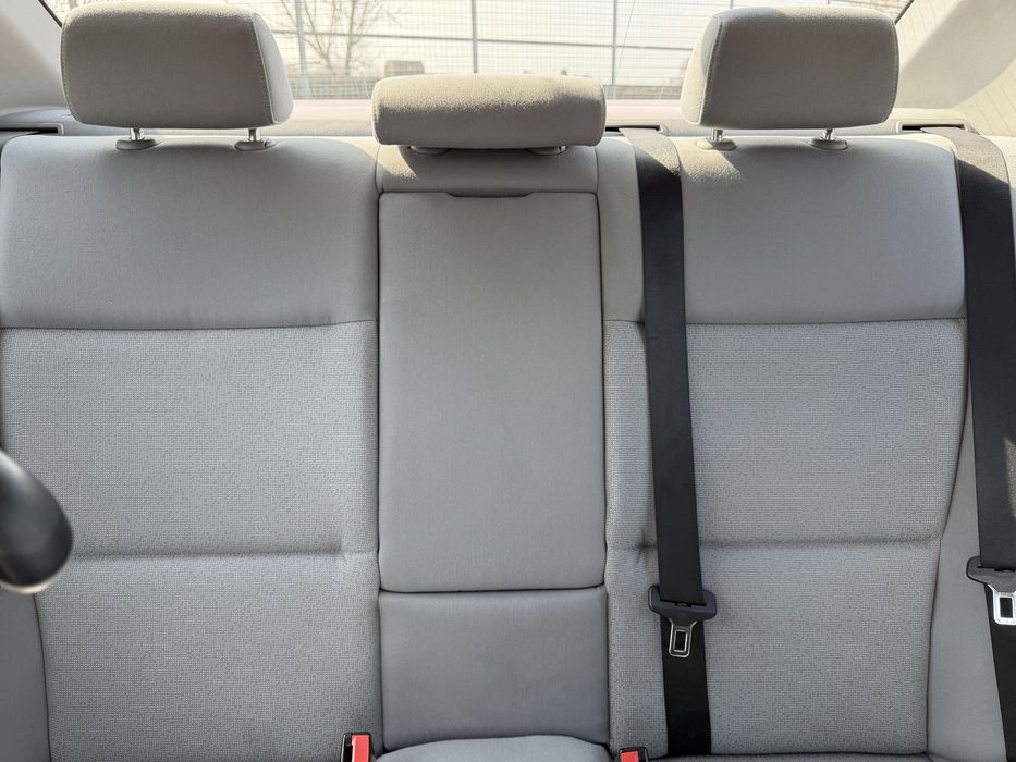 BMW E90, 325i, бензин