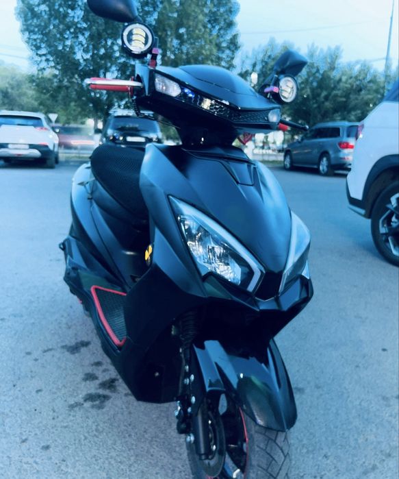 Мопед М8 про 1 поколени